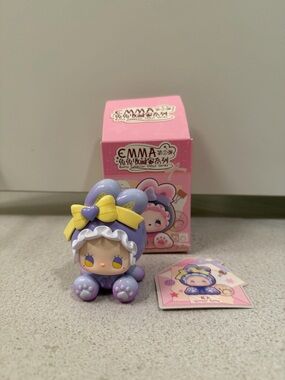 LUCKY EMMA Bunny Collector Debut Series - Sparkler Bunny